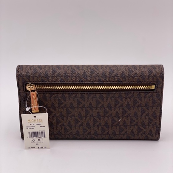 Michael Kors Jet Set Travel Trifold Wallet - Picture 5 of 9
